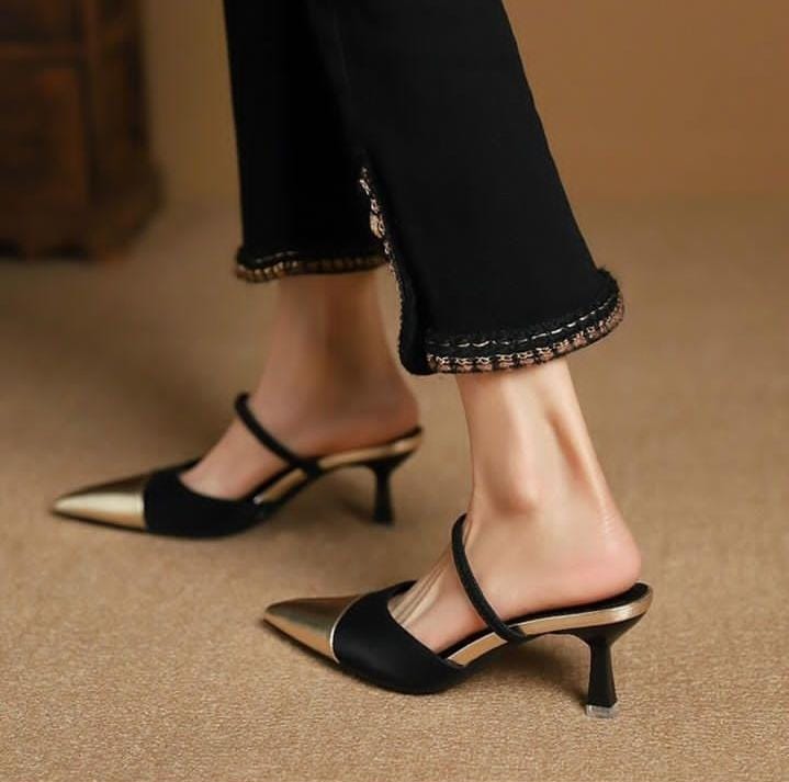 Elegant Heeled Shoes